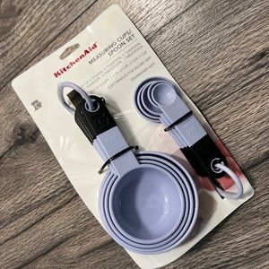 🆕️ KitchenAid Lavender 9 pieces Measuring Cups and Spoons Set new